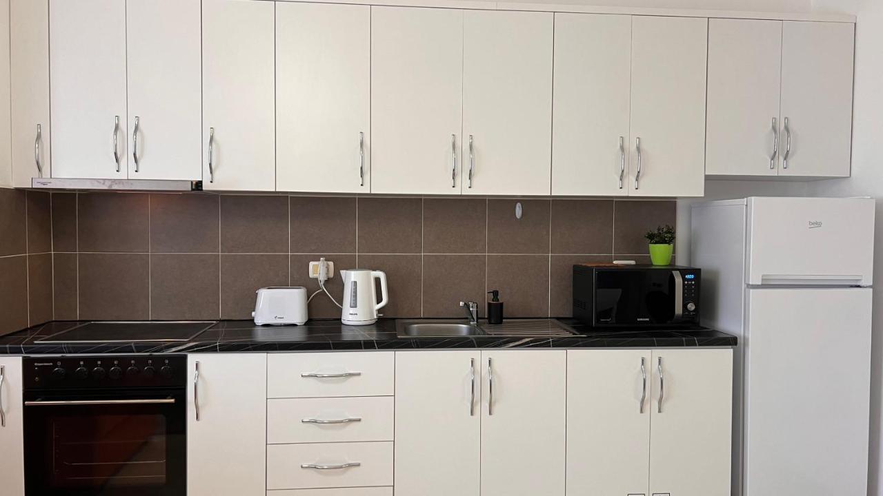 Danny Apartment ドゥラス エクステリア 写真